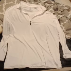 Sadock white dry fit pull over